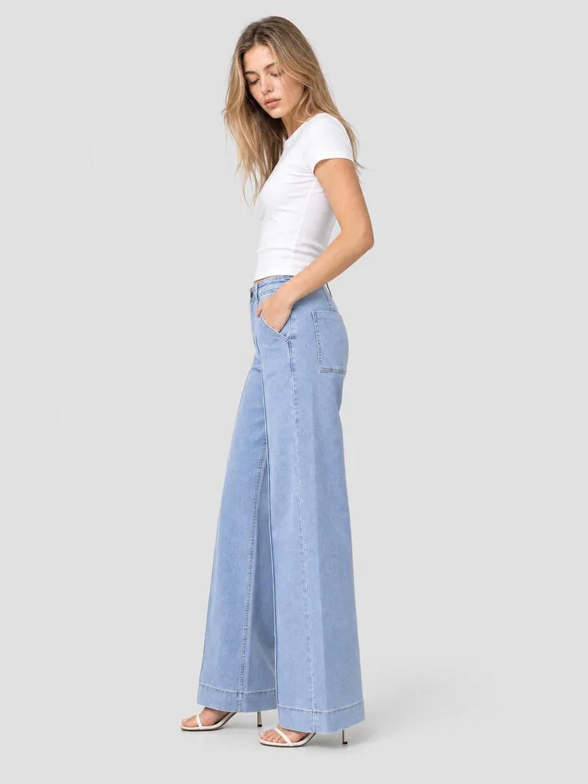 Style W7541 view 3